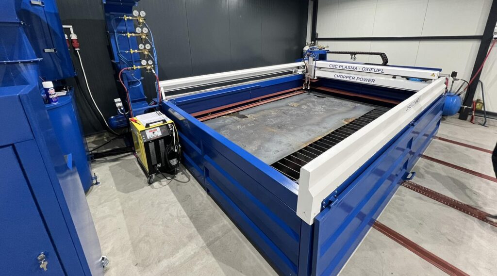 Naslovna slika cnc masine