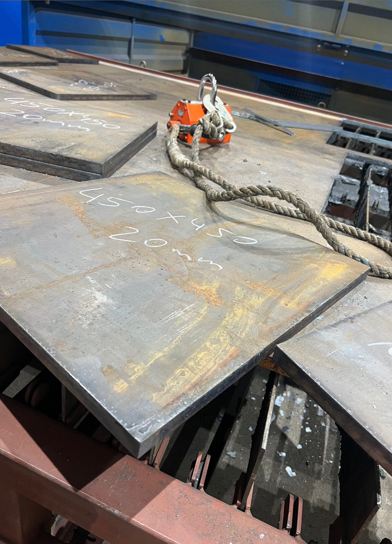 FD00A327-4419-4450-BDB0-3BA9A65FA8631